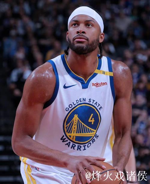 小萨32+21助国王险胜鹈鹕获3连胜 绿军轻松击败活塞 小萨32+21助国王险胜鹈鹕获3连胜 绿军轻松击败活塞